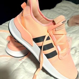 Brand new ADIDAS women’s shoes size 10